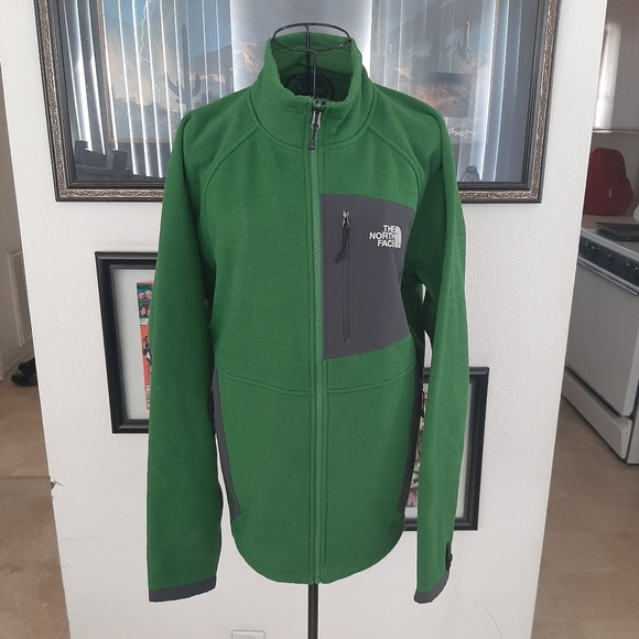 The North Face Other - North Face Forest Green Zip up Jacket size M